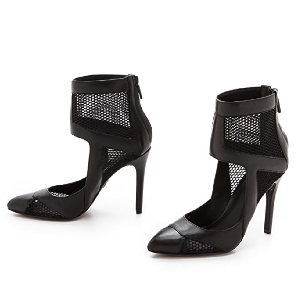 🎉HP🎉 Pour la Victoire Zoia Leather and Mesh Pump